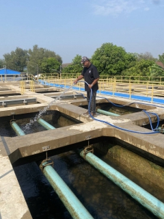 ไฟล์แนบ กปภ.สาขากาญจนบุรี ทำกิจกรรมล้างถังตกตะกอน โรงกรองน้ำขนาด 400 ลบ.ม./ชม. สถานีผลิตน้ำแม่ข่ายกาญจนบุรี