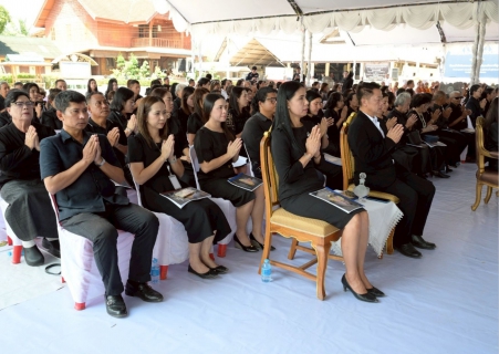 ไฟล์แนบ การประปาส่วนภูมิภาคสาขาเวียงสระ เข้าร่วมพิธีสวดพระพุทธมนต์และเจริญจิตตภาวนาอุทิศถวายพระราชกุศล แด่สมเด็จพระนางเจ้าสิริกิติ์พระบรมราชินีนาถ พระบรมราชชนนีพันปีหลวง ณ วัดคลองตาล อ.เวียงสระ จ.สุราษฎร์ธานี