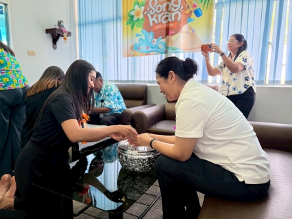 ไฟล์แนบ การประปาส่วนภูมิภาคสาขาภูเก็ต จัดกิจกรรมสรงน้ำพระ พร้อมรดน้ำดำหัวผู้ใหญ่ สืบสานประเพณีวันสงกรานต์ ปี 2569