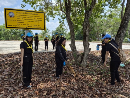 ไฟล์แนบ การประปาส่วนภูมิภาค สาขาตรัง นำโดย นายกิตติ โบว์พัฒนากุล ผู้จัดการการประปาส่วนภูมิภาค สาขาตรัง มอบหมายให้หัวหน้างานและพนักงานในสังกัดเข้าร่วมกิจกรรมจิตอาสาพัฒนาเนื่องในโอกาสวันสำคัญของชาติไทยเนื่องในวันจักรี ซึ่งจัดขึ้นในวันอังคารที่ 7 เมษายน 2569 ณ สวนสาธารณะหนองยวน หมู่ที่ 2 ตำบลนาโยงเหนือ อำเภอนาโยง จังหวัดตรัง การเข้าร่วมกิจกรรมในครั้งนี้เพื่อร่วมแสดงความจงรักภักดีและน้อมสำนึกในพระมหากรุณาธิคุณ พร้อมทั้งส่งเสริมการมีส่วนร่วมในการทำกิจกรรมจิตอาสาพัฒนาพื้นที่สาธารณะให้เกิดความสะอาด เป็นระเบียบเรียบร้อย และเกิดประโยชน์ต่อประชาชนในพื้นที่
