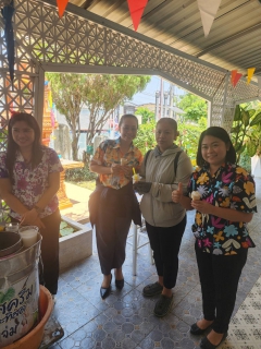 ไฟล์แนบ กปภ.สาขามหาสารคาม จัดกิจกรรมมอบความสุขให้กับลูกค้าที่มารับบริการ ด้วยการแจกไอศกรีม คลายร้อน 