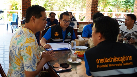 ไฟล์แนบ กปภ.ข.5 เข้าพบ สรรเพชญ รมช.คมนาคม ถือโอกาสสวัสดีปีใหม่ไทย (สงกรานต์) และแสดงความยินดีในโอกาสได้รับแต่งตั้งให้ดำรงตำแหน่ง รมช. พร้อมหารือแก้ปัญหาน้ำประปาสงขลา-หาดใหญ่ พร้อมชงปลดล็อคข้อจำกัดขยายเขตบริการ