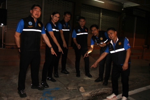 ไฟล์แนบ รองผู้ว่าการ (ปฏิบัติการ 2) ร่วมเดินสำรวจหาท่อแตกรั่ว (Active Leak Control) ในงาน ไตรภาคีพี่น้อง พื้นที่บริการของ กปภ.สาขาชัยภูมิ