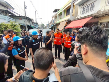 ไฟล์แนบ รปก.1 พร้อมด้วยคณะผู้บริหาร กปภ.ข.10 ร่วมต้อนรับ มท.3 นายเจเศรษฐ์ ไทยเศรษฐ์ ลงพื้นที่ช่วยเหลือผู้ประสบเหตุอัคคีภัย ชุมชนตรอกลิเก จ.นครสวรรค์ พร้อมมอบน้ำดื่ม 1,600 ขวด