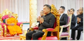 ไฟล์แนบ การประปาส่วนภูมิภาคสาขาภูเก็ต เข้าร่วมพิธีสวดพระพุทธมนต์และเจริญจิตตภาวนาอุทิศถวาย พระราชกุศลแด่สมเด็จพระนางเจ้าสิริกิติ์ พระบรมราชินีนาถ พระบรมราชชนนีพันปีหลวง