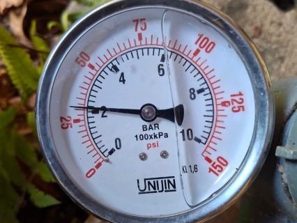 ไฟล์แนบ กปภ.สาขาระนอง ลงพื้นที่ตรวจวัดแรงดันน้ำ ตามโครงการ ผู้ใช้น้ำมั่นใจ กปภ.เช็คชัวร์