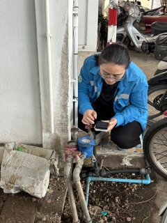 ไฟล์แนบ กปภ.สาขาปากท่อดำเนินการตรวจสอบมาตรวัดน้ำเบื้องต้นให้แก่ลูกค้า ที่ค่าน้ำสูงและต่ำผิดปกติ และตรวจสอบประเภทผู้ใช้น้ำ 