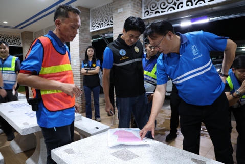 ไฟล์แนบ รองผู้ว่าการ (ปฏิบัติการ 2) ร่วมกับคณะผู้บริหาร กปภ.ข.6 และ 7 ลงพื้นที่เดินสำรวจหาท่อแตก-รั่ว พื้นที่ อ.เมืองอุดรธานี มุ่งลดน้ำสูญเสียอย่างยั่งยืน