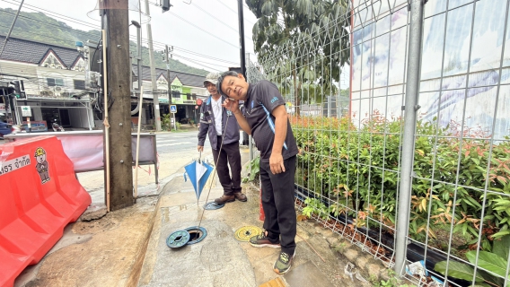 ไฟล์แนบ การประปาส่วนภูมิภาคสาขาภูเก็ต ลงพื้นที่สำรวจหาท่อแตกท่อรั่วเชิงรุก (ALC) ถ.ปฏัก ต.กะรน อ.เมือง จ.ภูเก็ต 