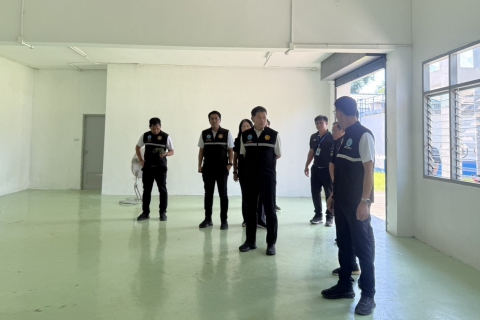 ไฟล์แนบ รองผู้ว่าการ (ปฏิบัติการ 2) ลงพื้นที่ตรวจเยี่ยมพร้อมมอบนโยบายฯ ณ กปภ.สาขาแก้งคร้อ จ.ชัยภูมิ 