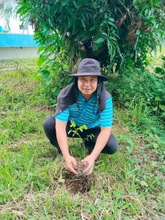 ไฟล์แนบ กปภ.สาขาเทิง จัดกิจกรรมปลูกต้นไม้ ปลูกป่าเพื่อแผ่นดิน เทิดพระเกียรติพระบามสมเด็จพระบรมชนกาธิเบศรมหาภูมิพลอดุลยเดชมหาราช บรมนาถบพิตร (Father
