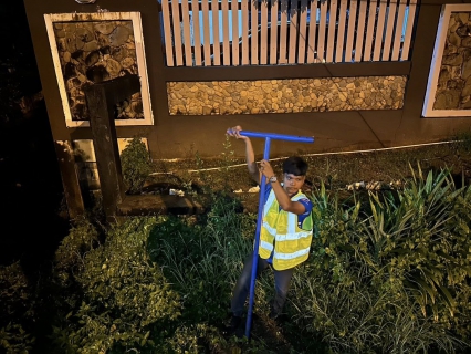 ไฟล์แนบ กปภ.สาขาตะกั่วป่า ดำเนินงานตามแผนบริหารจัดการน้ำสูญเสียเชิงรุก ทำ Step Test ลงพื้นที่เดินเท้าหาท่อแตกรั่ว พร้อมซ่อมปิดจุด เพื่อลดการเกิดน้ำสูญเสีย