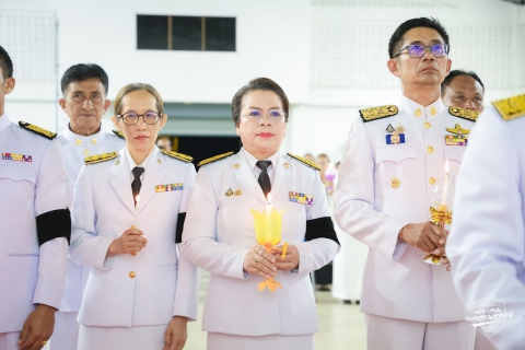 ไฟล์แนบ กปภ.สาขาหลังสวน ร่วมพิธีถวายเครื่องราชสักการะ วางพานพุ่ม และพิธีจุดเทียนถวายพระพรชัยมงคล สมเด็จพระนางเจ้าฯ พระบรมราชินี เนื่องในโอกาสวันเฉลิมพระชนมพรรษา 4 รอบ 3 มิถุนายน 2569
