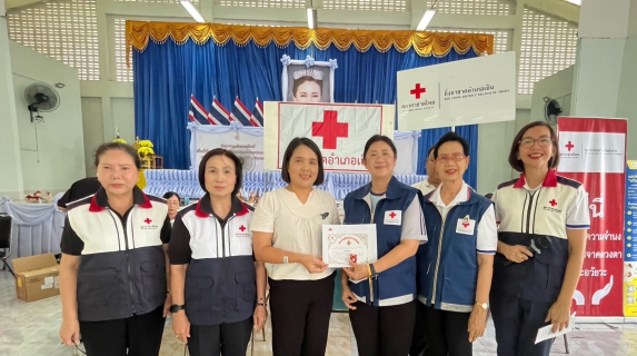 ไฟล์แนบ การประปาส่วนภูมิภาคสาขาเถิน มอบน้ำดื่มพร้อมร่วมกิจกรรมบริจาคโลหิต