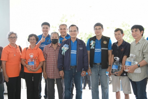 ไฟล์แนบ ผู้ว่าการ กปภ. นำคณะผู้บริหาร ร่วมเปิดตู้กดน้ำดื่มสะอาด บริการประชาชนชาวระยองฟรี ไม่มีค่าใช้จ่าย