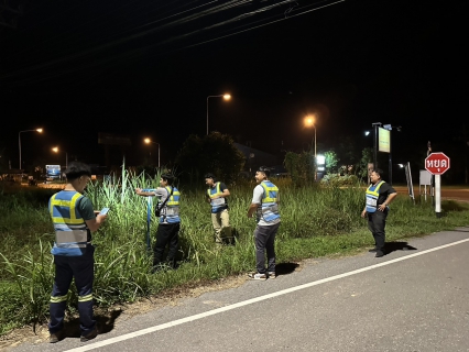 ไฟล์แนบ กปภ.สาขาตะกั่วป่า ดำเนินงานตามแผนบริหารจัดการน้ำสูญเสียเชิงรุก ทำ Step Test ลงพื้นที่เดินเท้าหาท่อแตกรั่ว พร้อมซ่อมปิดจุด เพื่อลดการเกิดน้ำสูญเสีย