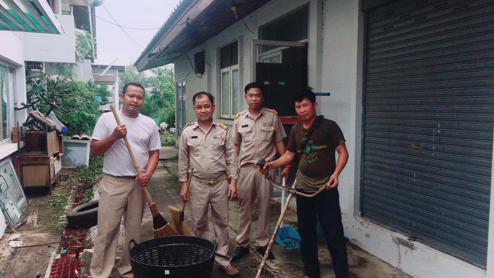 งานมาตรวัดน้ำ กปภ.ข.2 ร่วมกันจัดกิจกรรม 5ส. บริเวณคลังเก็บมาตรวัดน้ำ