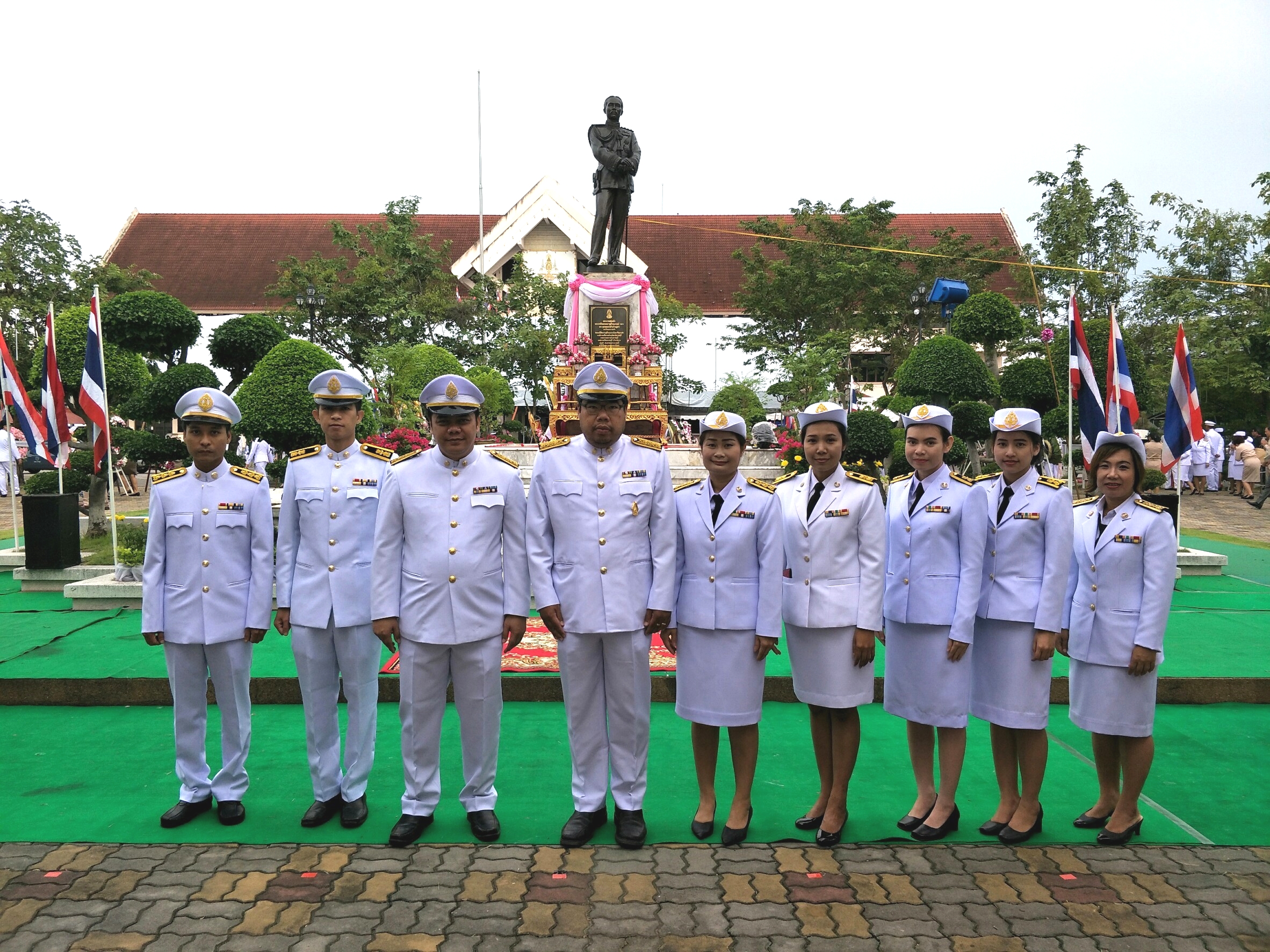 กปภ.ข.๓ ร่วมพิธีถวายพวงมาลา เนื่องในวันปิยมหาราช