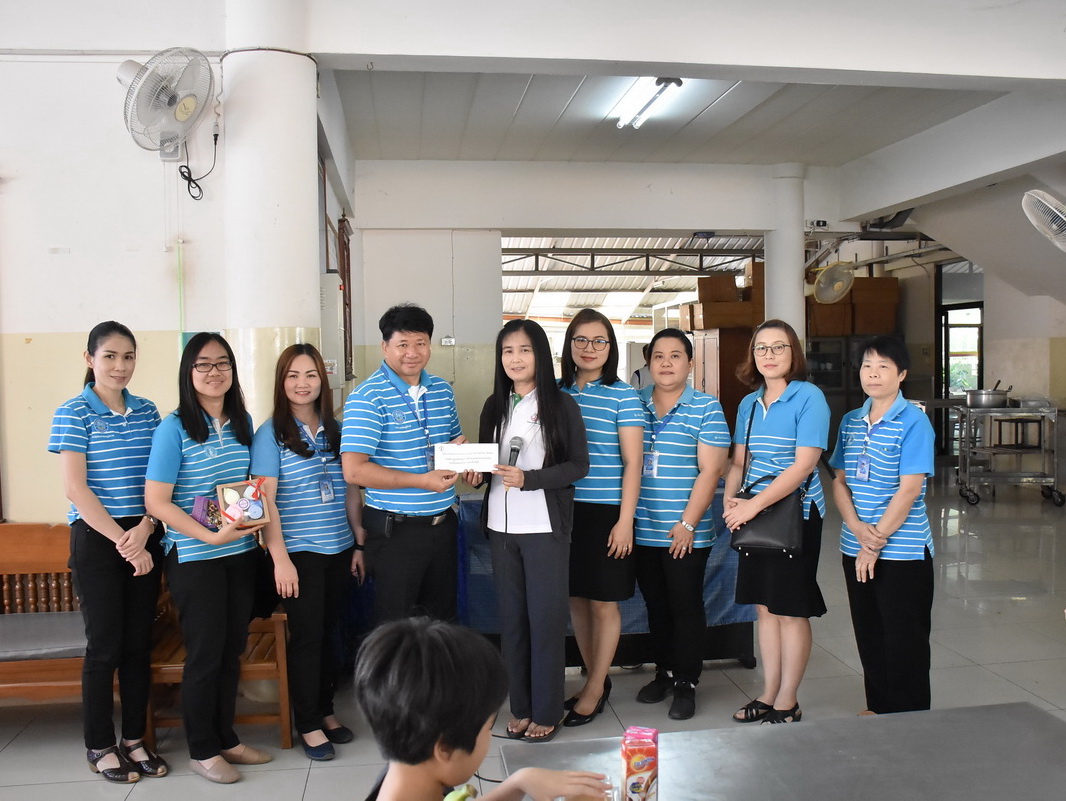 กปภ.ชม.(พ) จัดกิจกรรมจิตอาสาเลี้ยงอาหารกลางวัน และมอบทุนการศึกษาแก่ผู้บกพร่องทางสายตา