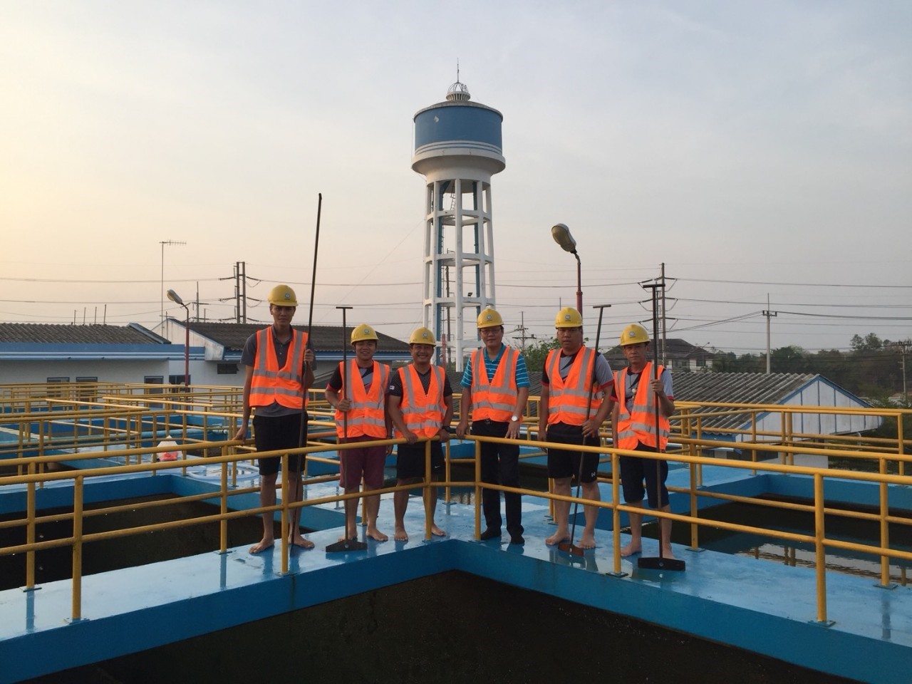 การประปาสาวนภูมิภาค(กปภ.)สาขาอรัญประเทศ ล้างถังตกตะกอน ประจำเดือน มีนาคม 2562 ตามแผนโครงการ Water Safety Plan (WSP)