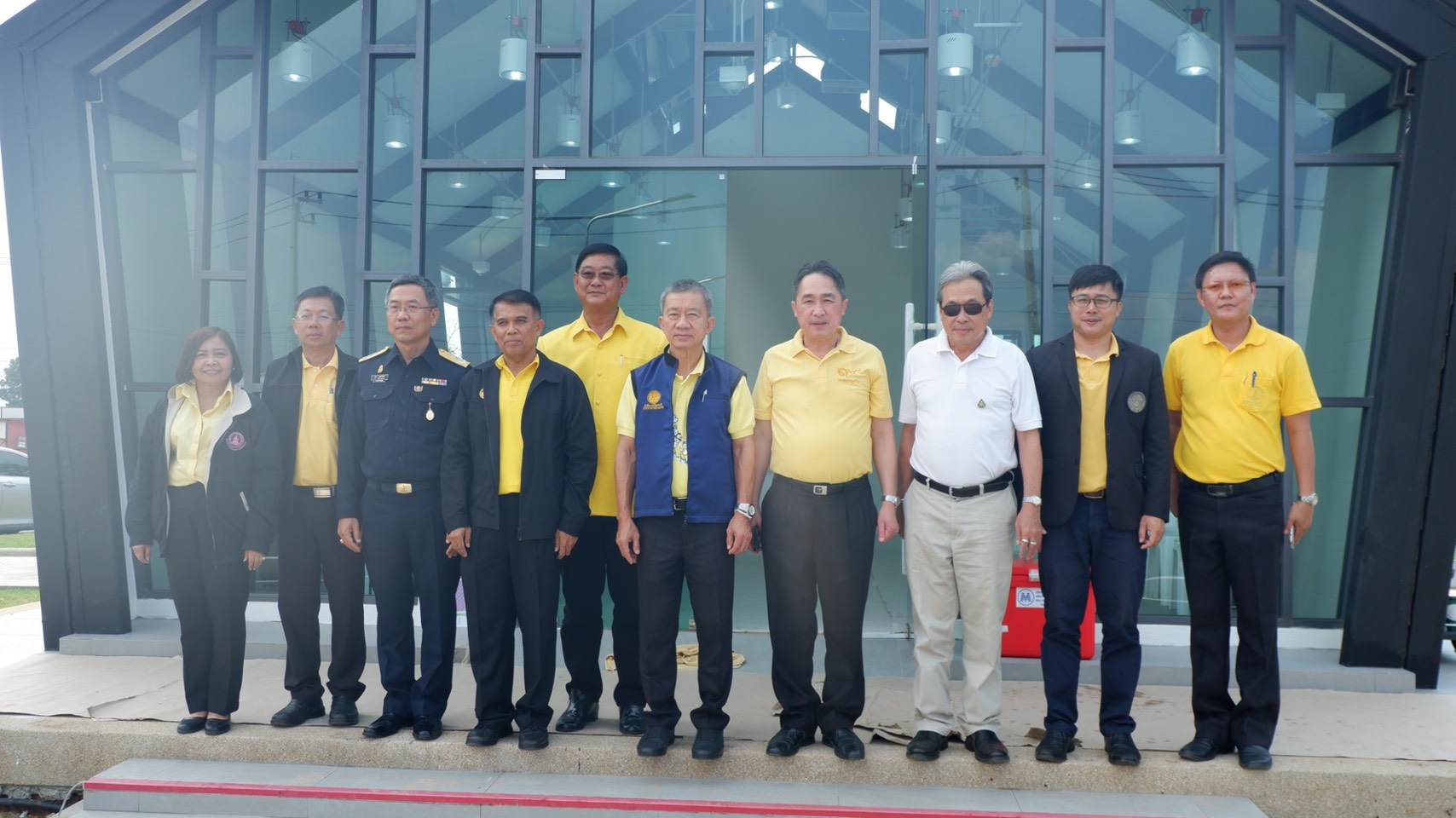 นายสกล ถุงทรัพย์ ผู้จัดการการประปาส่วนภูมิภาค(กปภ.)สาขาอรัญประเทศเข้าร่วมให้การต้อนรับ นายจิรายุ นันท์ธราธร ผู้ตรวจราชการสำนักนายกรัฐมนตรีเขตตรวจราชการที่ 9 พร้อมด้วยผู้ตรวจราชการกระทรวงต่างๆลงพื้นที่จังหวัดสระแก้ว