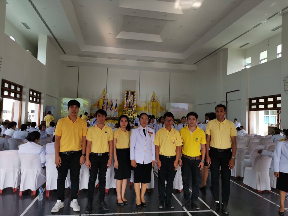 กปภ.สาขาผักไห่ เข้าร่วมพิธีถวายพระราชสักการะเบื้องหน้าพระบรมฉายาลักษณ์ พระบาทสมเด็จพระเจ้าอยู่หัว