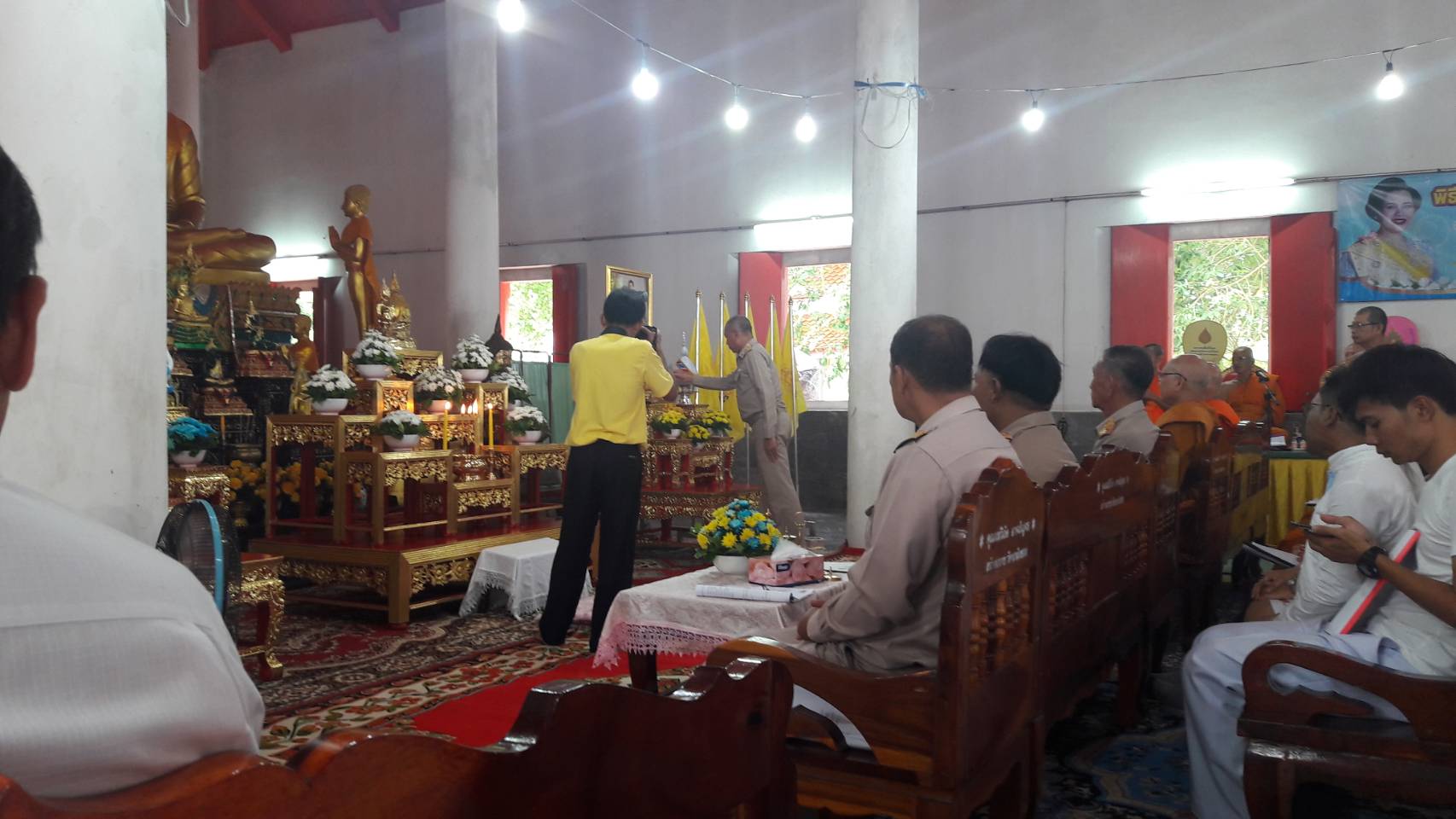 การประปาส่วนภูมิภาคสาขาบางสะพาน เข้าร่วมพิธีเจริญพระพุทธมนต์เจริญจิตภาวนา ณ วัดนาผักขวง หมู่ที่ 2 ตำบลกำเนิดนพคุณ อำเภอบางสะพาน จังหวัดประจวบคีรีขันธ์