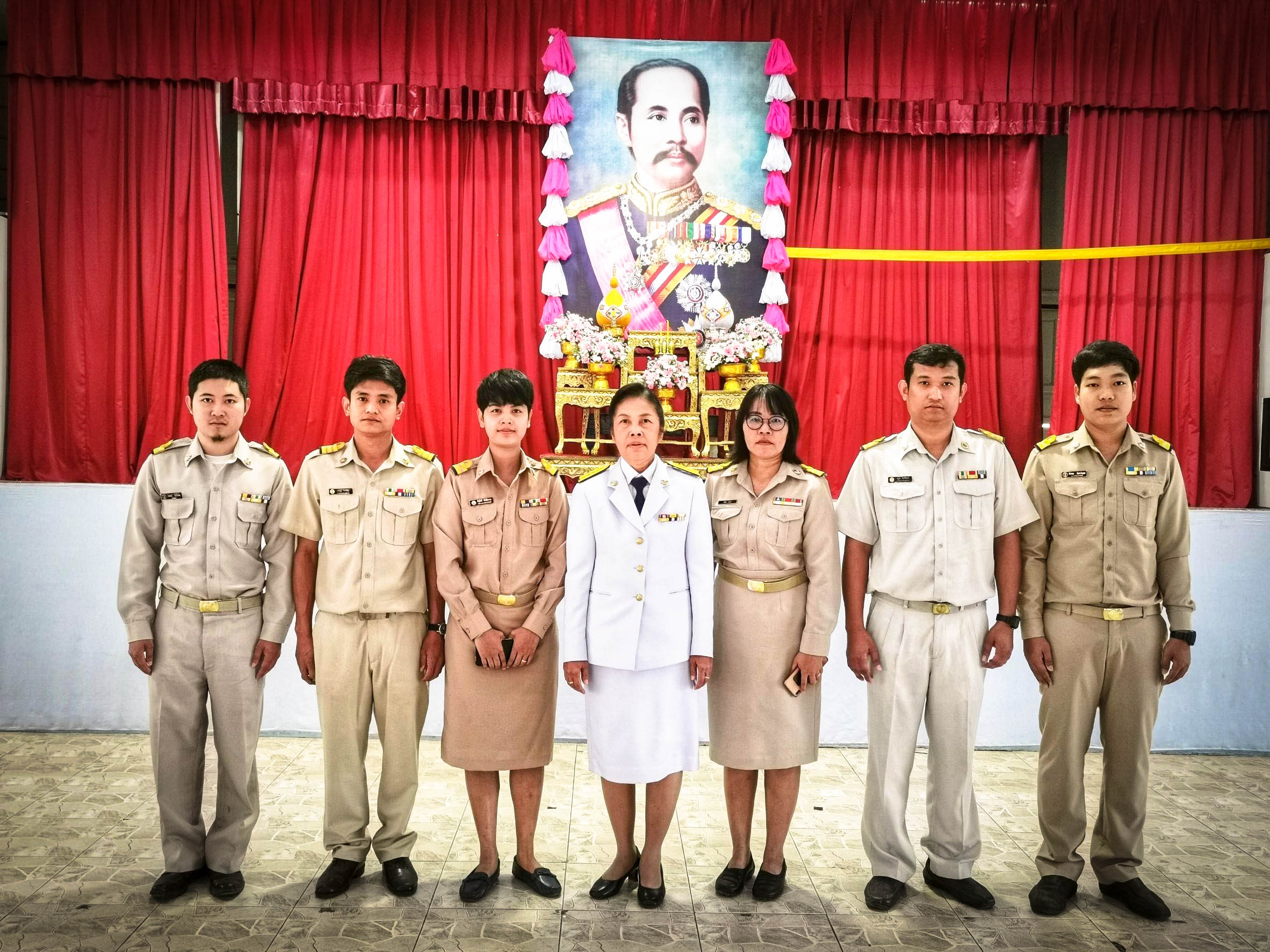 การประปาส่วนภูมิภาคสาขาผักไห่ เข้าร่วมพิธีเนื่องในวันคล้ายวันสวรรคตพระบาทสมเด็จพระจุลจอมเกล้าเจ้าอยู่หัว