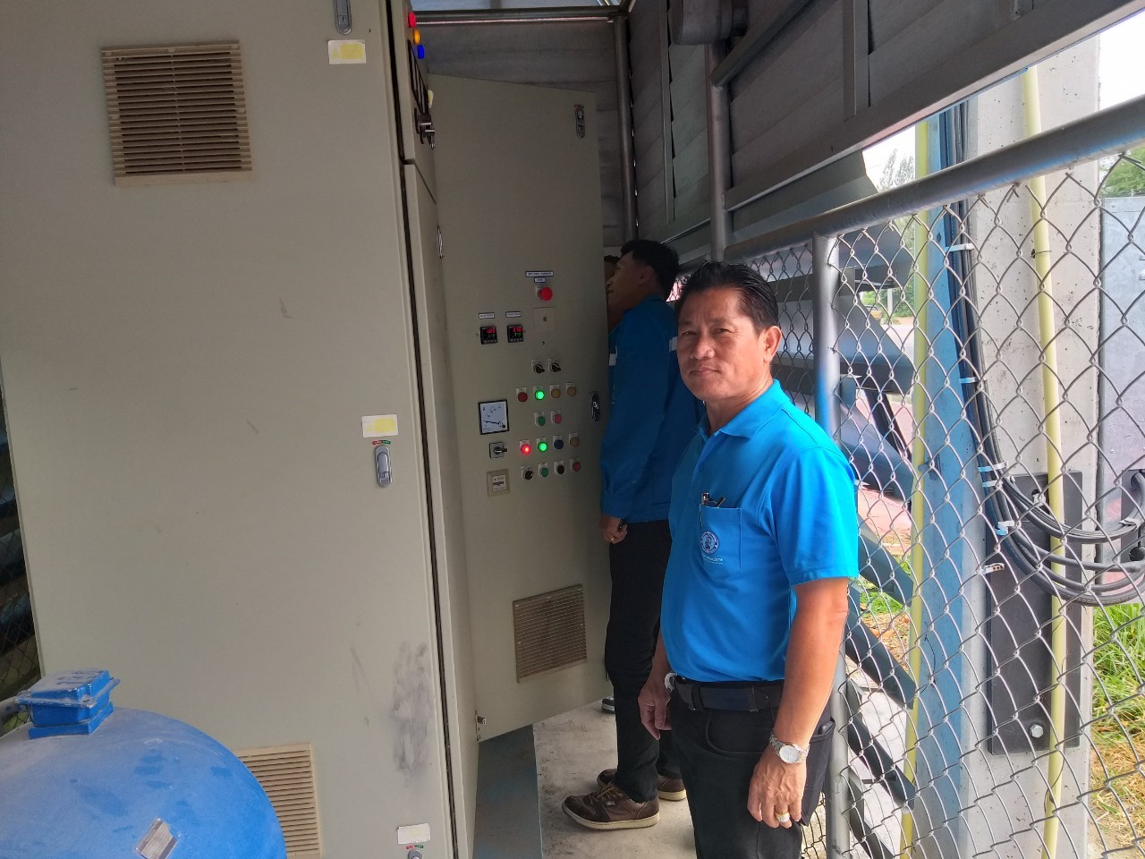 กปภ.สาขาปราณบุรี ทำการตรวจสอบโรงสูบน้ำเพิ่มแรงดันหมู่บ้านหนองขอน ตำบลทับใต้ อำเภอหัวหิน จังหวัดประจวบฯ