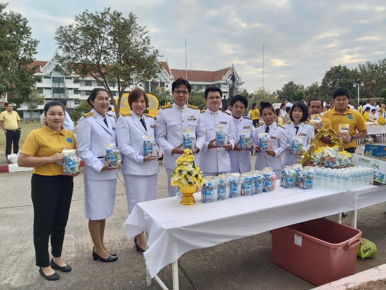 กปภ.สาขาสระแก้ว เข้าร่วมกิจกรรมเนื่องในวันคล้ายวันพระบรมราชสมภพของพระบาทสมเด็จพระบรมชนกาธิเบศร มหาภูมิพลอดุลยเดชมหาราช บรมนาถบพิตร