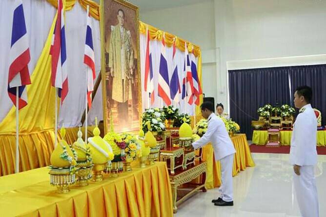 การประปาส่วนภูมิภาคสาขาพระพุทธบาท ร่วมพิธีถวายพานพุ่มดอกไม้เนื่องในวันพ่อแห่งชาติ ประจำปี 2562