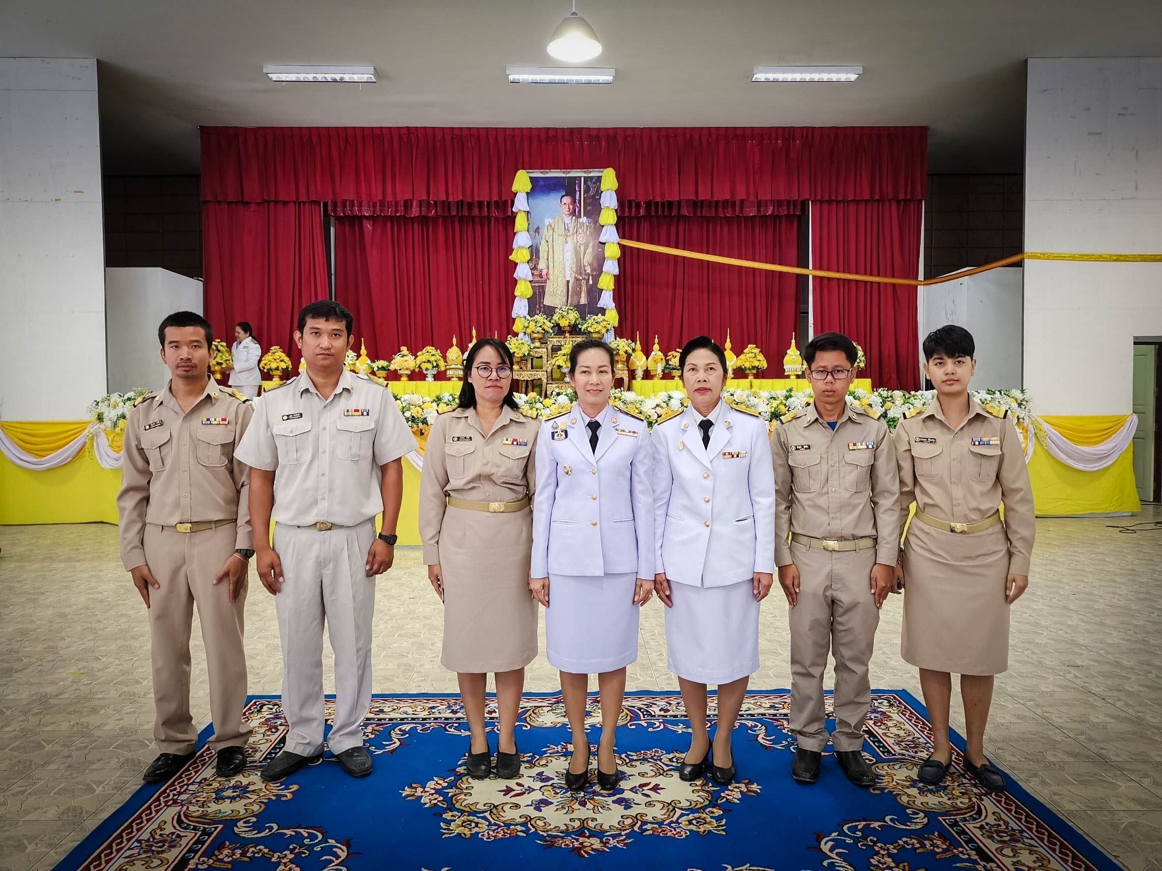 การประปาส่วนภูมิภาคสาขาผักไห่ เข้าร่วมพิธีเนื่องในวันคล้ายวันพระบรมราชสมภพพระบาทสมเด็จพระบรมชนกาธิเบศร มหาภูมิพลอดุลยเดชมหาราช บรมนาถบพิตร
