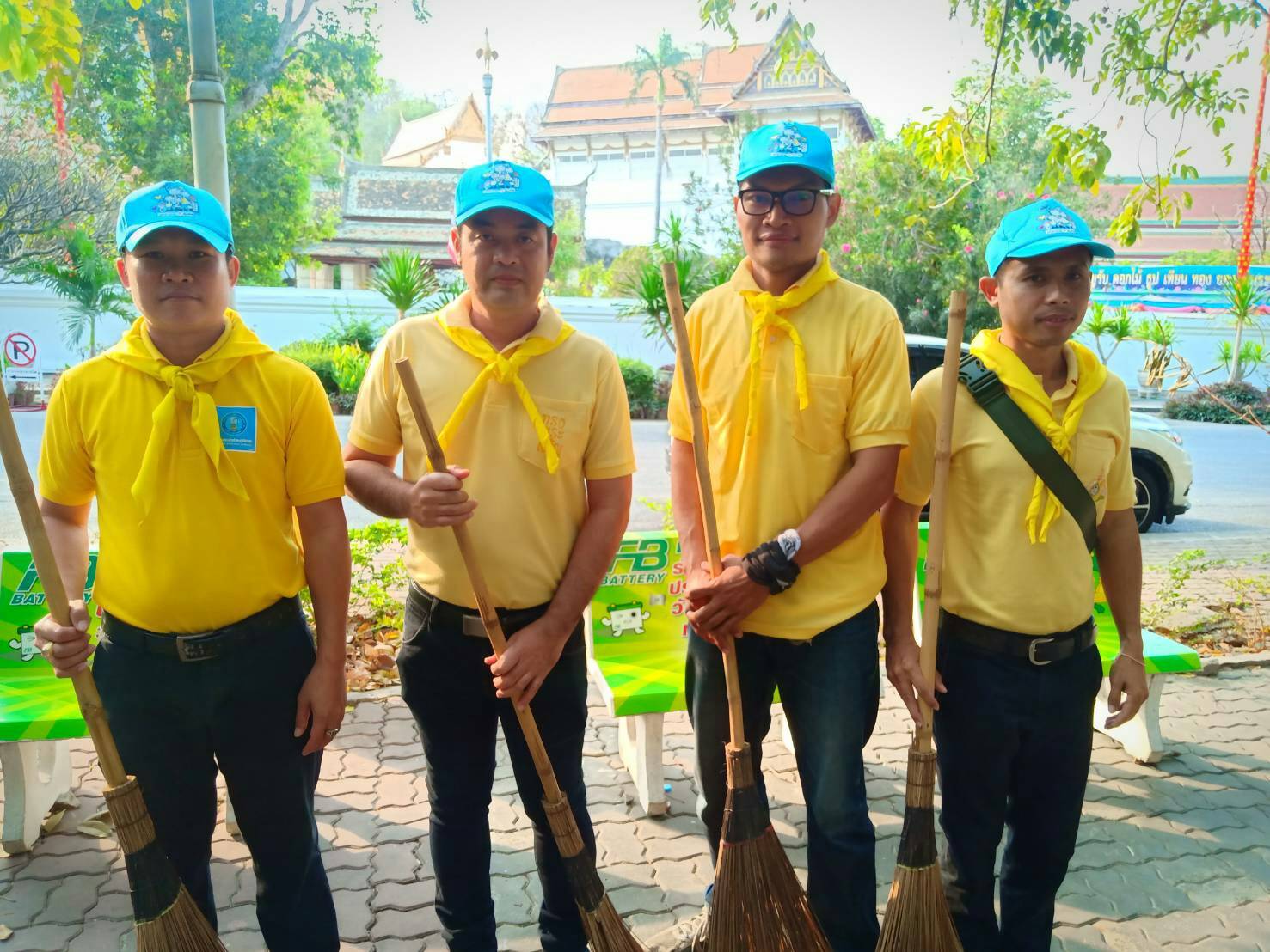 การประปาส่วนภูมิภาคสาขาพระพุทธบาทร่วมทำกิจกรรมจิตอาสาพัฒนาศาสนสถาน