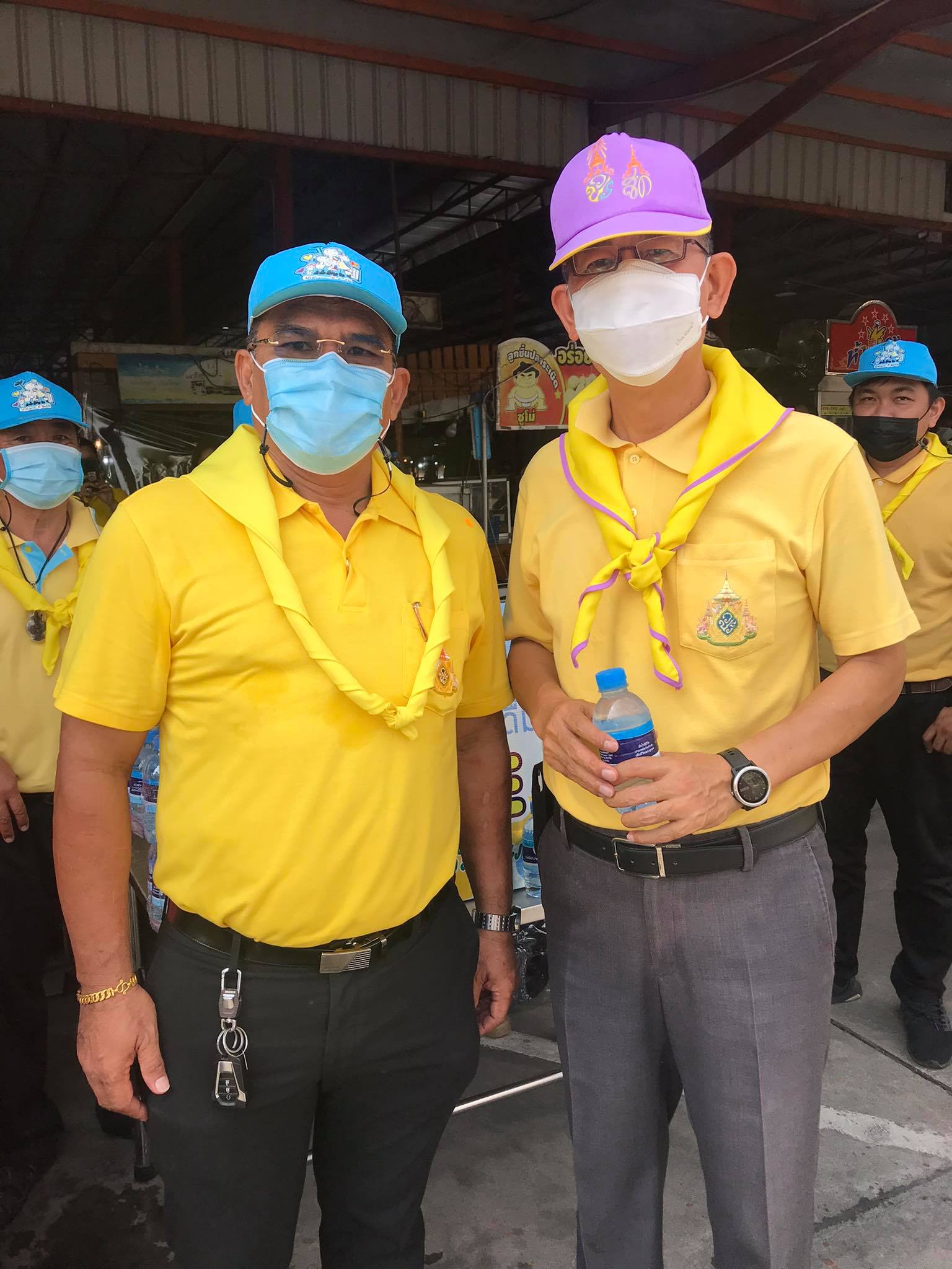 การประปาส่วนภูมิภาคสาขาคลองหลวง "ร่วมกิจกรรมจิตอาสาพัฒนาเนื่องในโอกาสวันสำคัญของชาติไทย ประจำปี 2564"