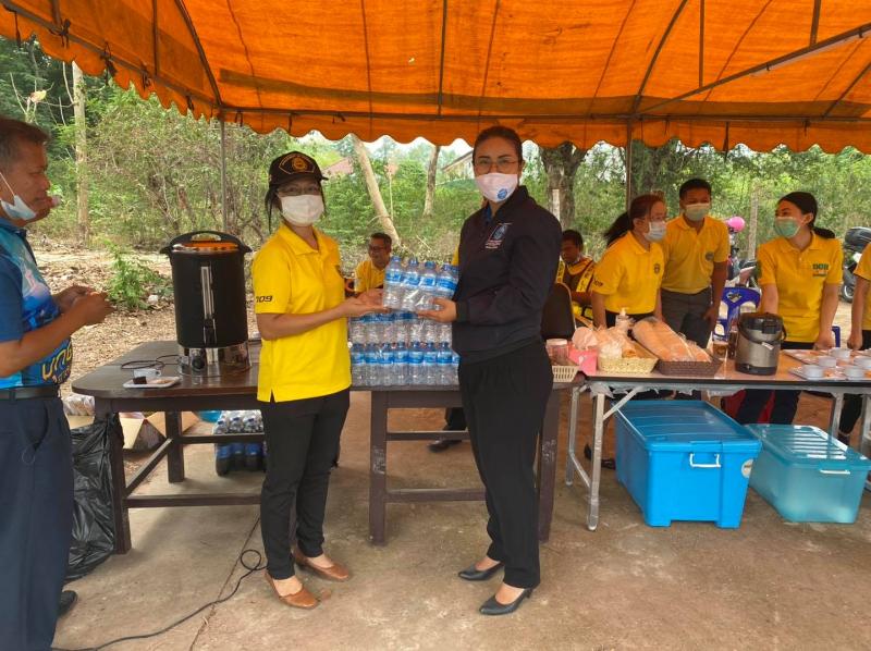 กปภ.สาขามุกดาหารร่วมพิธีเปิดศูนย์ปฏิบัติการร่วมป้องกันและลดอุบัติเหตุทางถนนช่วงเทศกาลสงกรานต์ประจำปี 2564