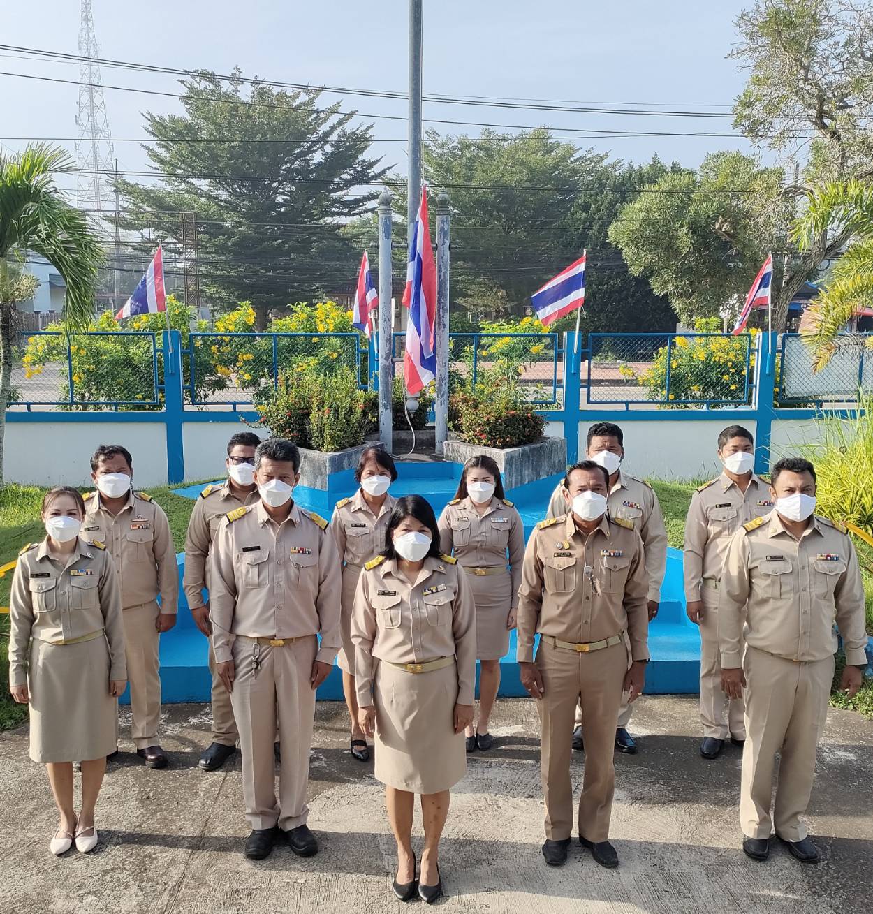 การประปาส่วนภูมิภาคสาขาไชยาได้จัดกิจกรรม "วันพระราชทานธงชาติไทย" (Thai National Flag Day)