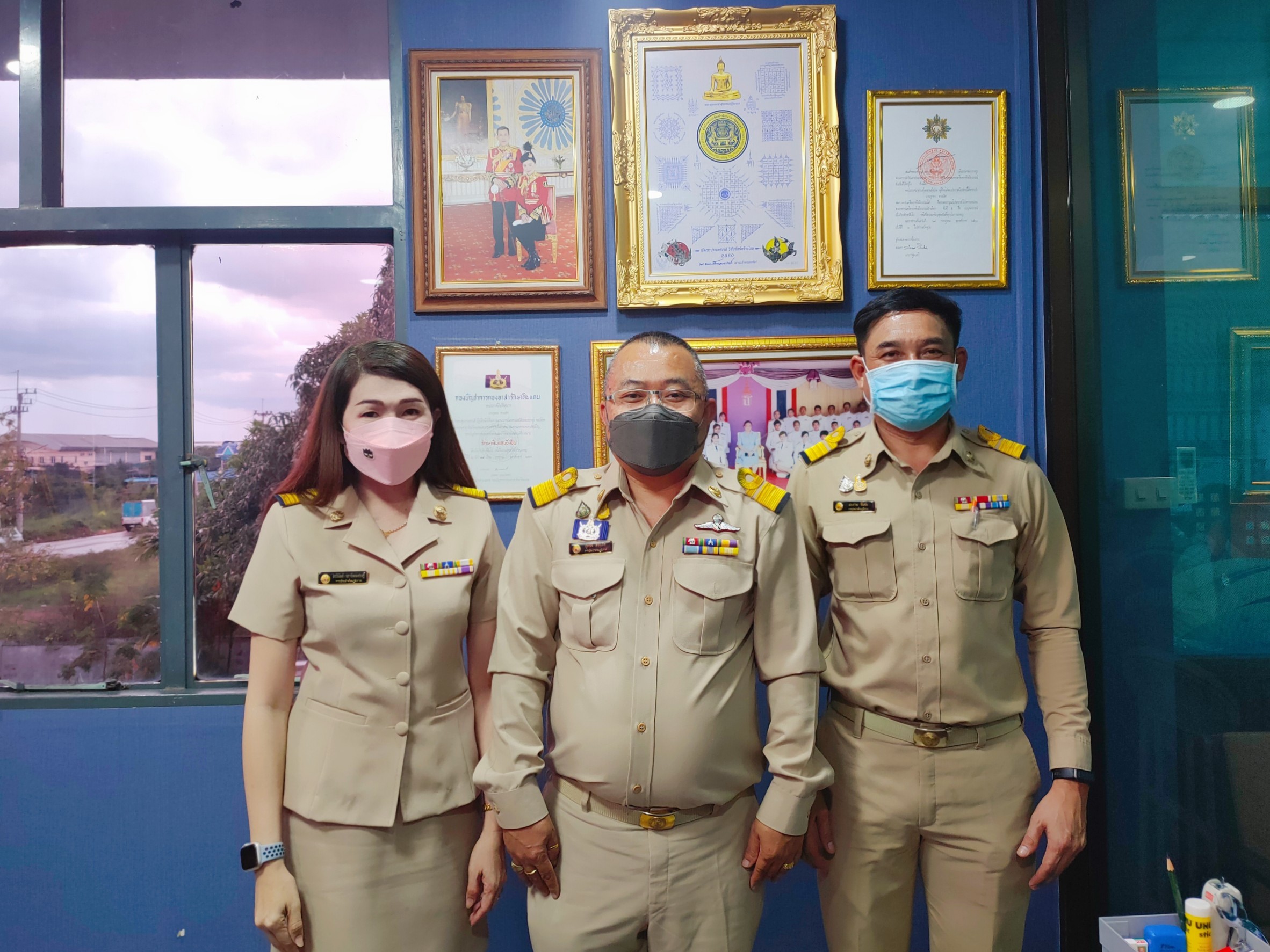 ผจก.กปภ.สาขาสมุทรสาคร ให้การต้อนรับผู้ที่เข้าพบแสดงความยินดีเนื่องในโอกาสรับตำแหน่งใหม่
