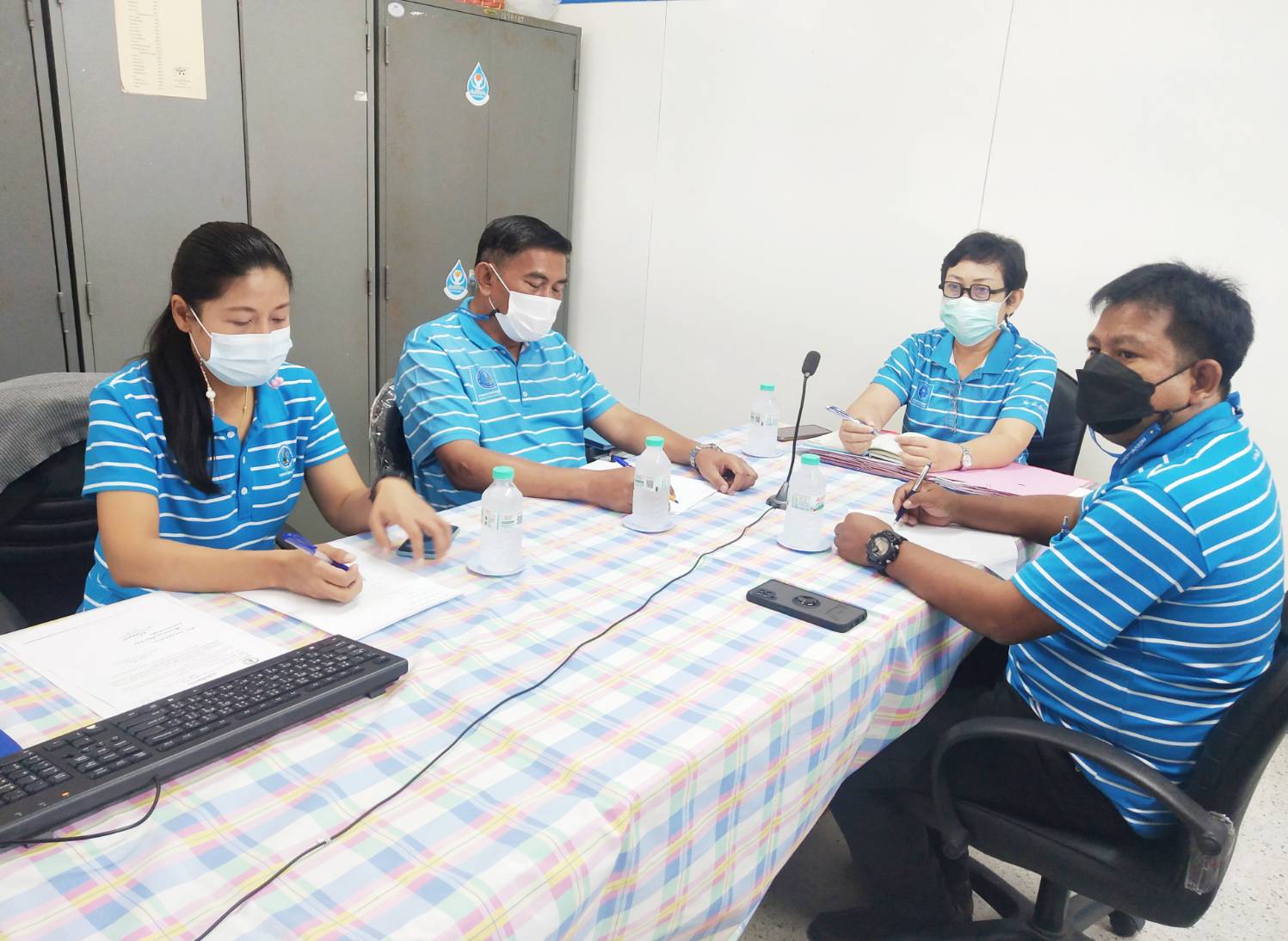 การประปาส่วนภูมิภาคสาขาอ่าวลึก ได้เข้าร่วมประชุมรับมอบนโยบาย ผู้อำนวยการการประปาส่วนภูมิภาคเขต 4 ผ่านสื่ออิเล็กทรอนิกส์ (ระบบ Zoom meeting)