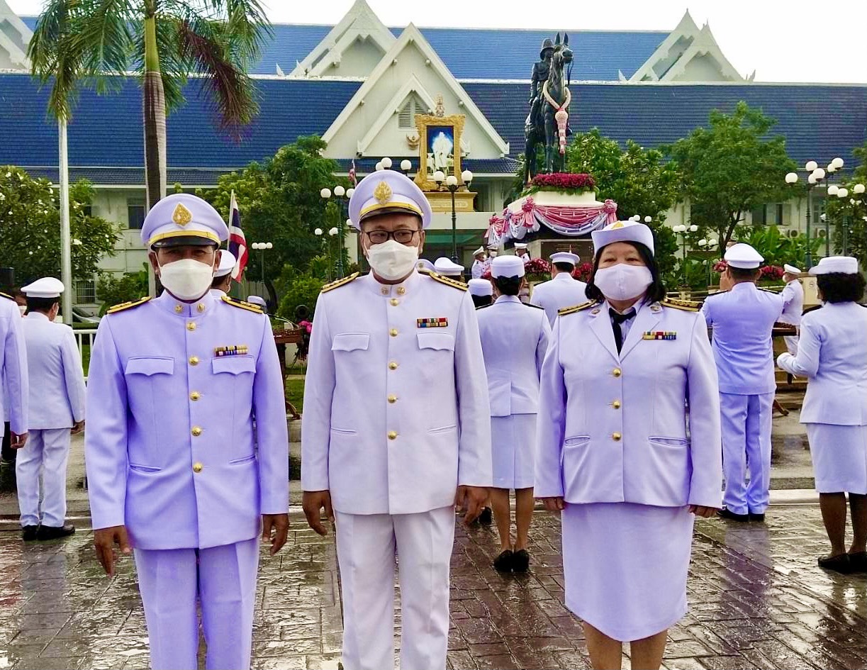กปภ.สาขาสมุทรสงคราม ร่วมพิธีวางพวงมาลาเพื่อน้อมรำลึก เนื่องในวันคล้ายวันสวรรคต พระบาทสมเด็จพระจุลจอมเกล้าเจ้าอยู่หัว รัชกาลที่ 5