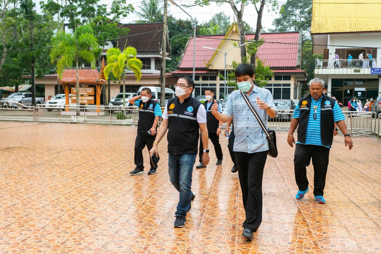การประปาส่วนภูมิภาคเขต 4 ลงพื้นที่ร่วมประชุมร่วมกับหน่วยงานรัฐในพิธีถวายผ้าพระกฐินพระราชทาน กปภ. ประจำปี 2564 ณ วัดชุมพรรังสรรค์ อารามหลวง