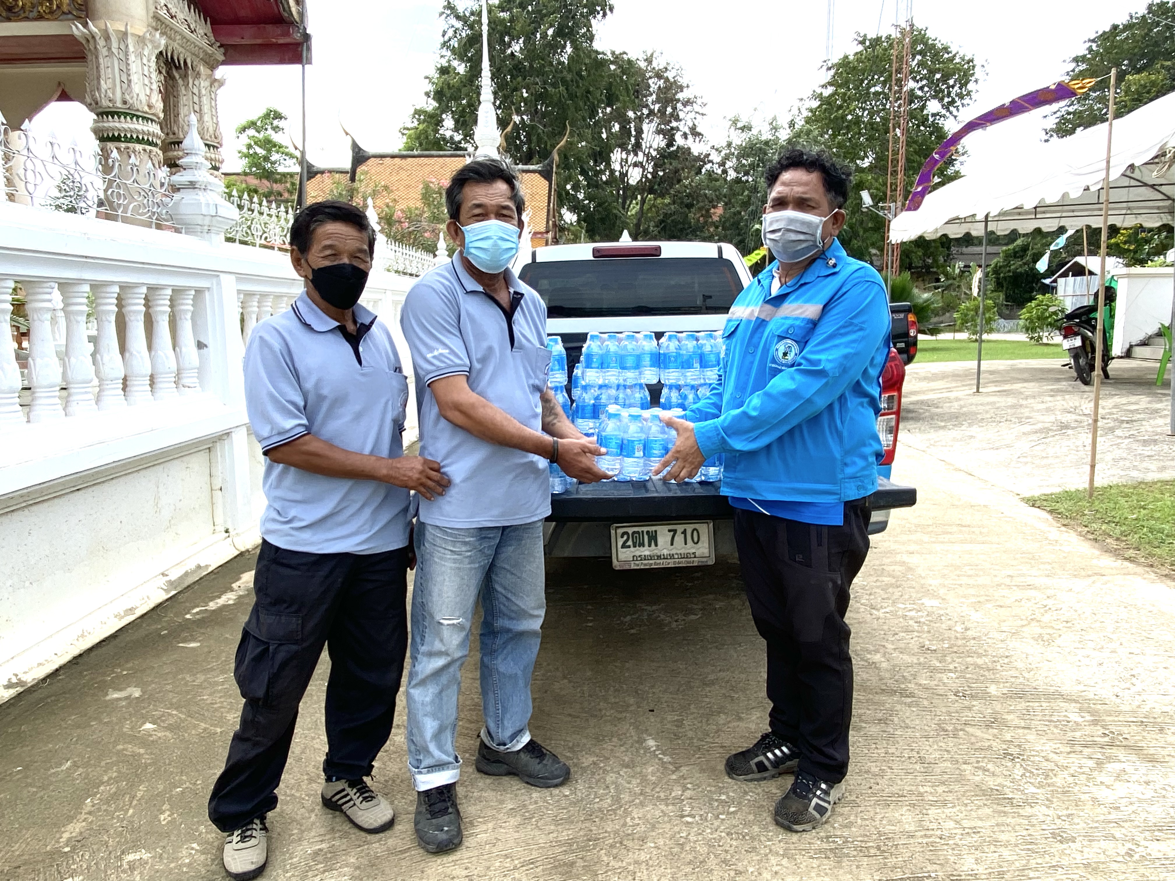 กปภ.สาขากุยบุรี ให้การสนับสนุนน้ำดื่มตราสัญลักษณ์ กปภ. งานทอดผ้าป่าเพื่อน้อมเกล้าน้อมกระหม่อมถวายพระราชกุศล แด่พระบาทสมเด็จพระบรมชนกาธิเบศร มหาภูมิพลอดุลยเดชมหาราช บรมนาถบพิตร เนื่องในวันคล้ายวันสวรรคตและสมทบทุนโครงการทุนเล่าเรียนหลวงสำหรับพระสงฆ์ไทย