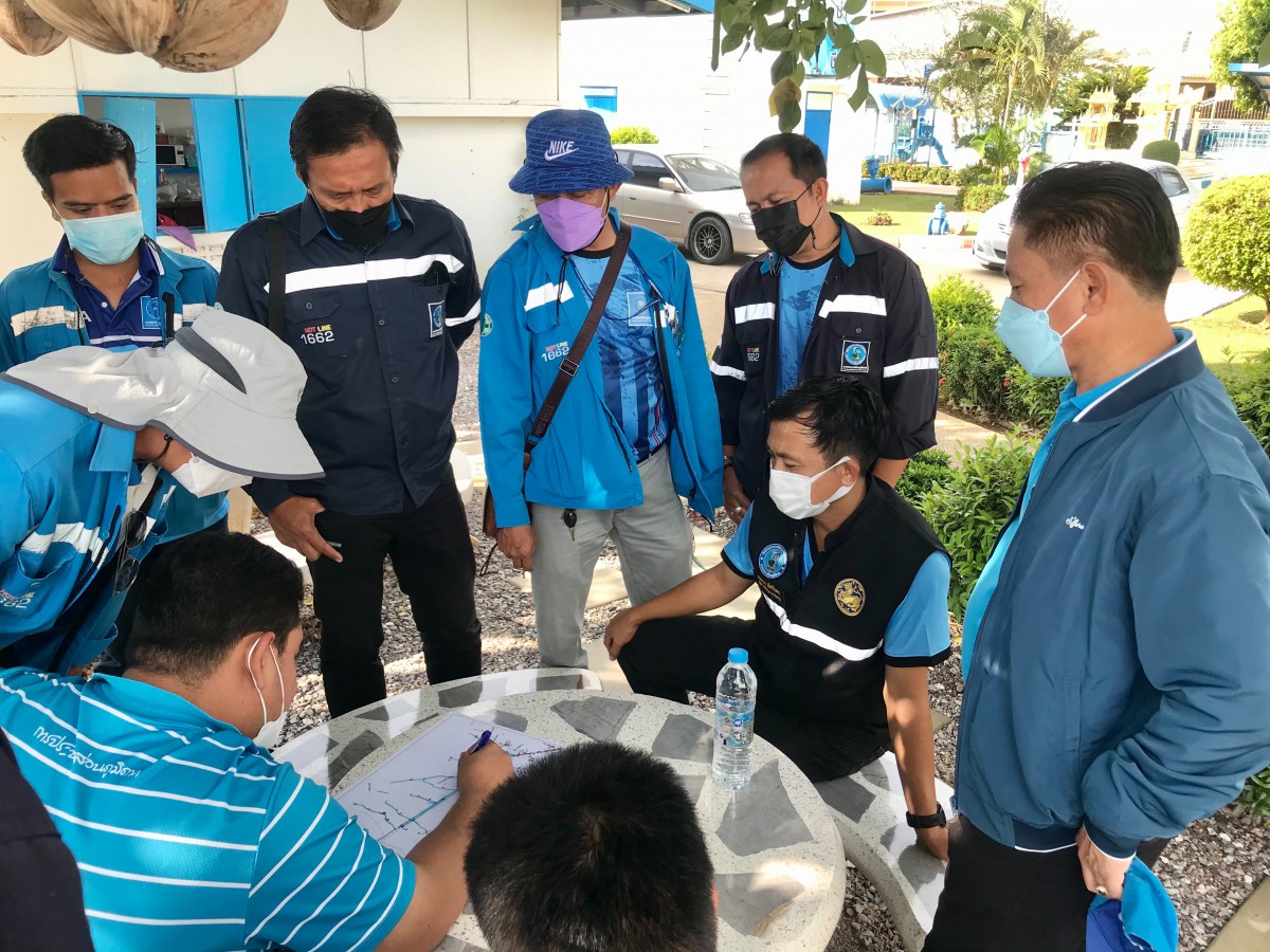 กปภ.สาขาปราณบุรี ลงพื้นที่ออกหาท่อแตก-ท่อรั่ว เชิงรุก (Active Leak Control) ตรวจสอบปัญหาน้ำไหลอ่อน พร้อมแก้ไขทันที ตามแผนลดน้ำสูญเสีย บริเวณ หมู่บ้านหนองขอน หมู่บ้านหนองพรานพุก ตำบลหินเหล็กไฟ อำเภอหัวหิน จังหวัดประจวบฯ