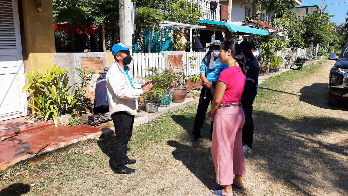 กปภ.สาขาปราณบุรี ลงพื้นที่ออกหาท่อแตก-ท่อรั่ว เชิงรุก (Active Leak Control) ตรวจสอบปัญหาน้ำไหลอ่อน พร้อมแก้ไขทันที ตามแผนลดน้ำสูญเสีย บริเวณ ตำบลปากน้ำปราณ และตำบลสามร้อยยอด อำเภอปราณบุรี จังหวัดประจวบคีรีขันธ์