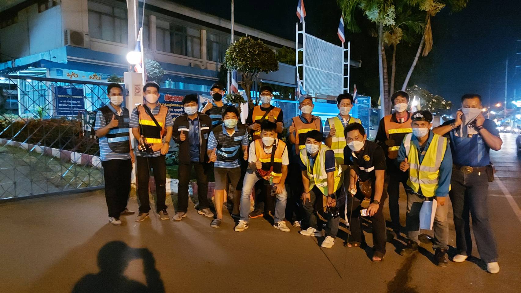 กปภ.สาขามหาสารคาม ลงพื้นที่สำรวจค้นหาท่อแตก รั่ว เพื่อลดน้ำสูญเสีย พื้นที่ ต.ตลาด อ.เมือง จ.มหาสารคาม (DMA4)