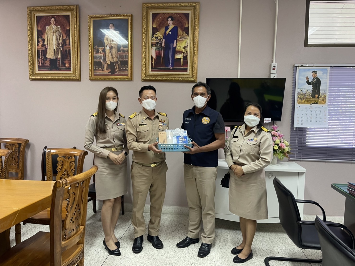 กปภ.สาขาตะกั่วป่า เดินทางแสดงความยินดีกับ นายไตรทิพย์ สกุลประดิษฐ์ นายอำเภอตะกั่วป่า เนื่องในโอกาสเข้ารับตำแหน่งนายอำเภอตะกั่วป่าคนใหม่