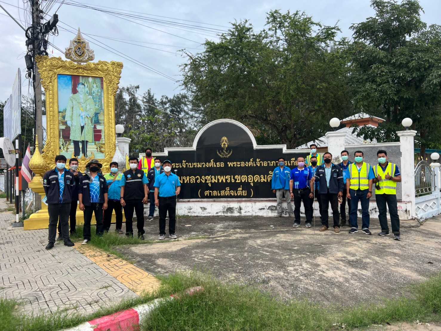 กปภ.สาขาปราณบุรี ดำเนินการสำรวจแรงดันน้ำ ปรับแผนการจ่ายน้ำ และตรวจสอบน้ำไม่ไหล น้ำไหลอ่อน พร้อมค้นหาท่อแตก-ท่อรั่ว