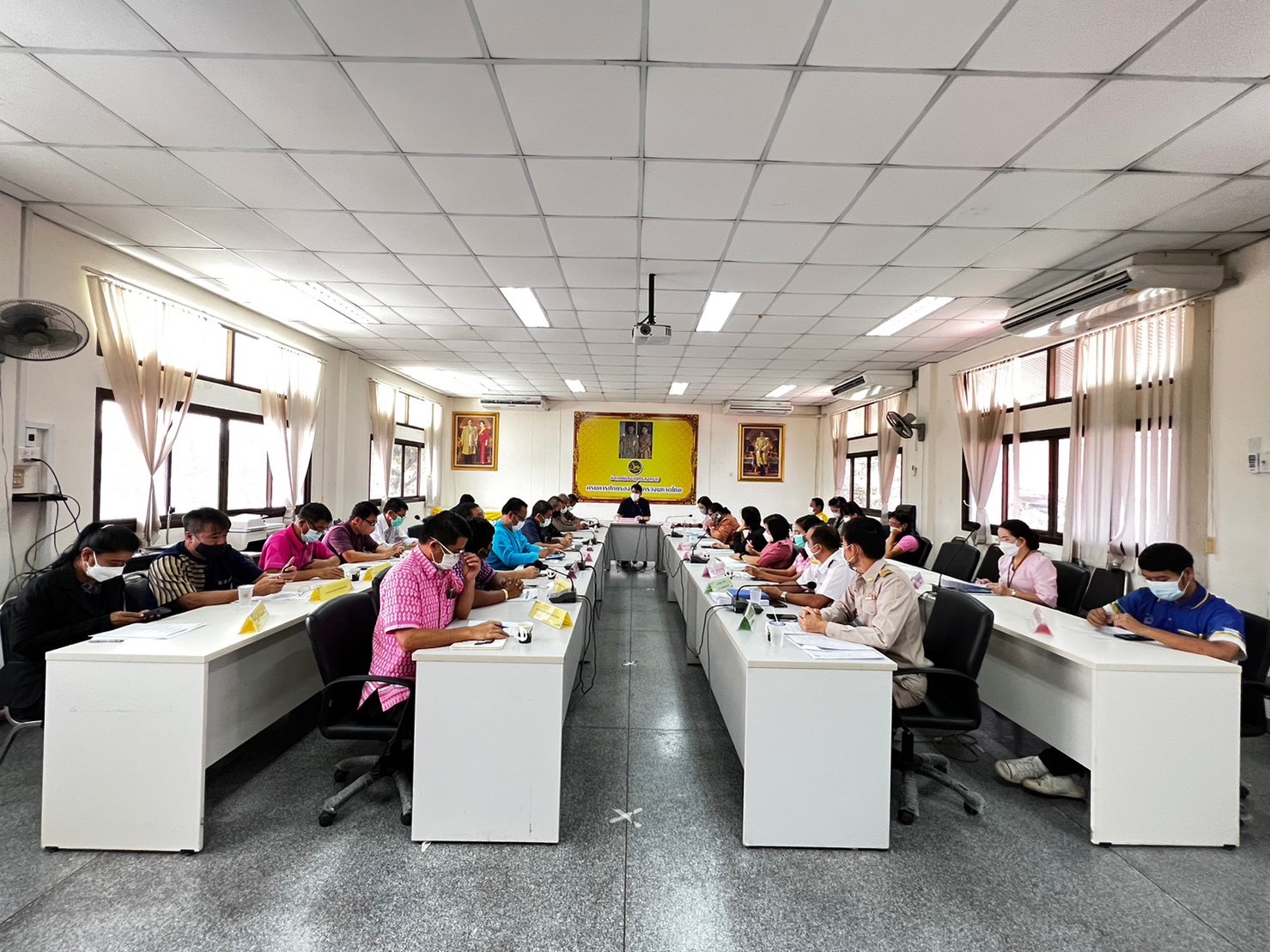 กปภ.สาขาสมุทรสงคราม เข้าร่วมประชุมคณะกรรมการบริหารงานอำเภอแบบบูรณาการ (ก.บ.อ.) ครั้งที่ 10/2565 ประจำเดือน ตุลาคม 2565