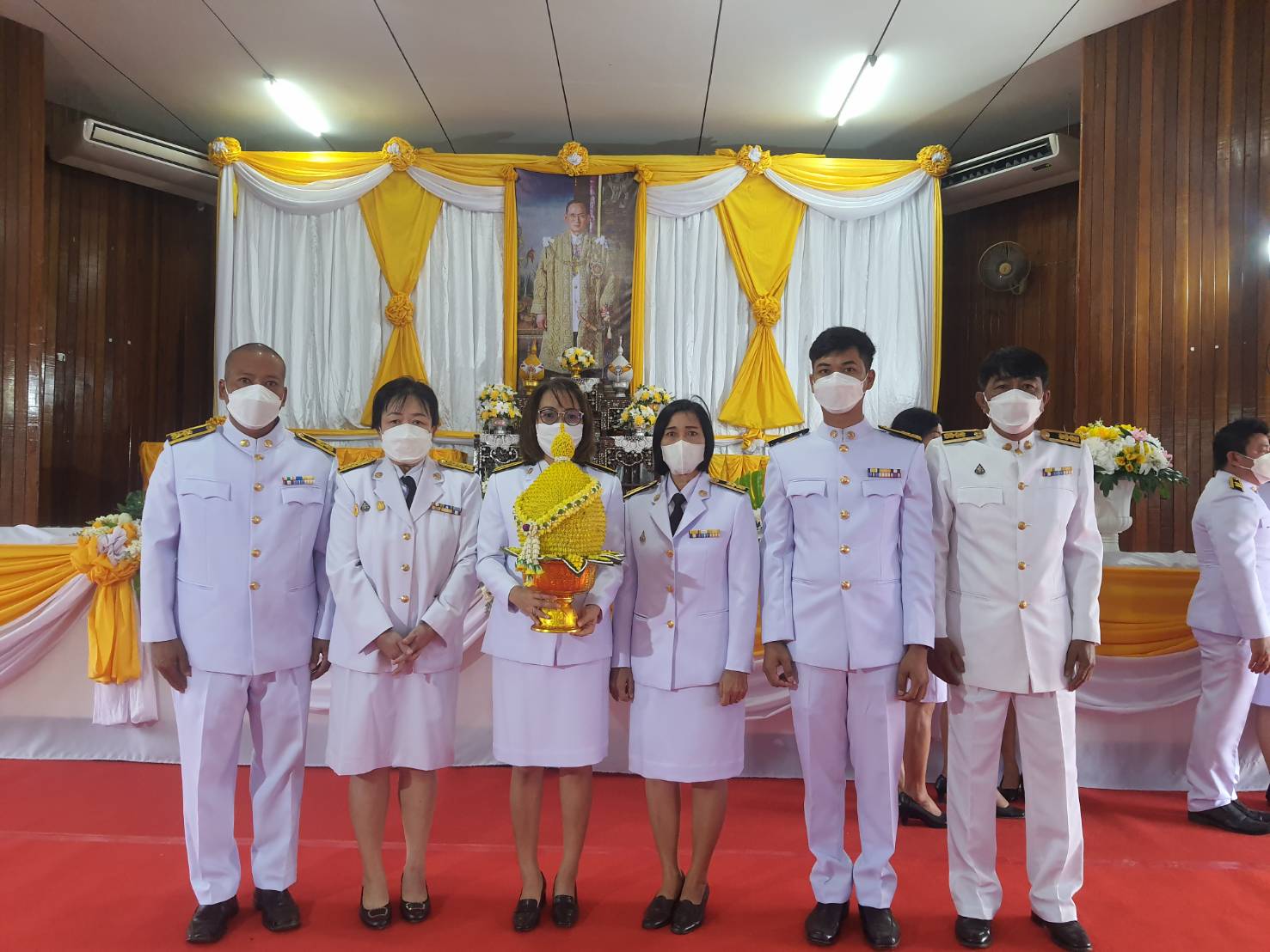 กปภ.สาขาท่ามะกา ร่วมพิธีทำบุญตักบาตรถวายเป็นเป็นพระราชกุศล, พิธีวางพานพุ่มดอกไม้และพิธีถวายบังคม  เนื่องในวันคล้ายวันพระบรมราชสมภพ พระบาทสมเด็จพระบรมชนกาธิเบศร มหาภูมิพลอดุลยเดชมหาราช บรมนาถบพิตร วันชาติ และวันพ่อแห่งชาติ ประจำปี 2565