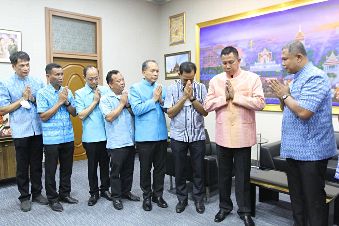 ผู้บริหาร กปภ.เขต ๑ และคณะ เข้าสวัสดีปีใหม่ ผวจ.ชลบุรี และ ผวจ.ฉะเชิงเทรา