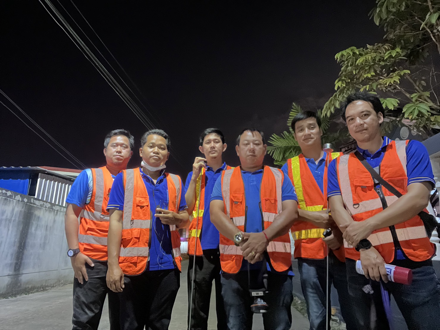 มดงาน กปภ.สาขากำแพงเพชร เลยหันมาจับปลาเล็ก  แต่ครั้งละหลาย ๆ ตัว มันก็รวมเป็นเงินก้อนใหญ่เหมือนกันนะ